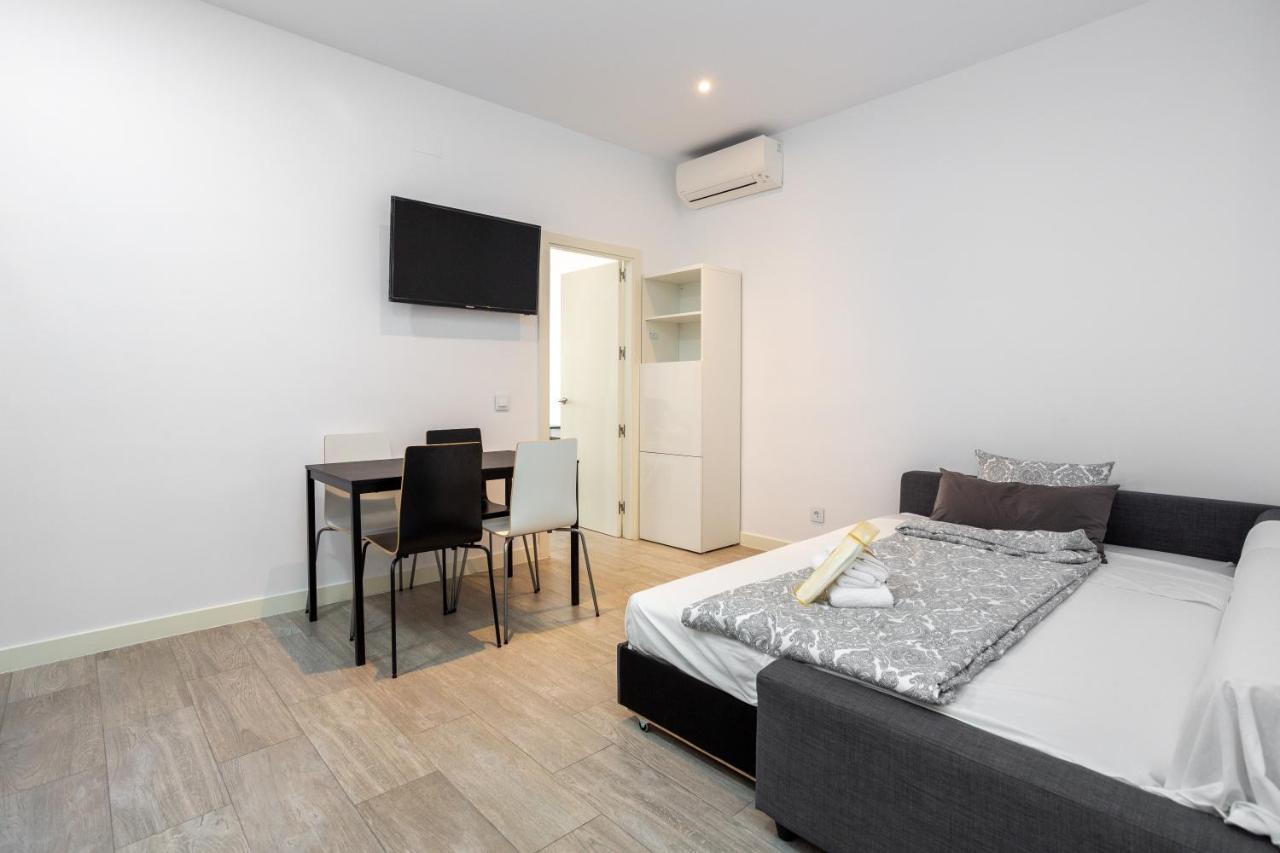 Alma Suites Мадрид Екстериор снимка