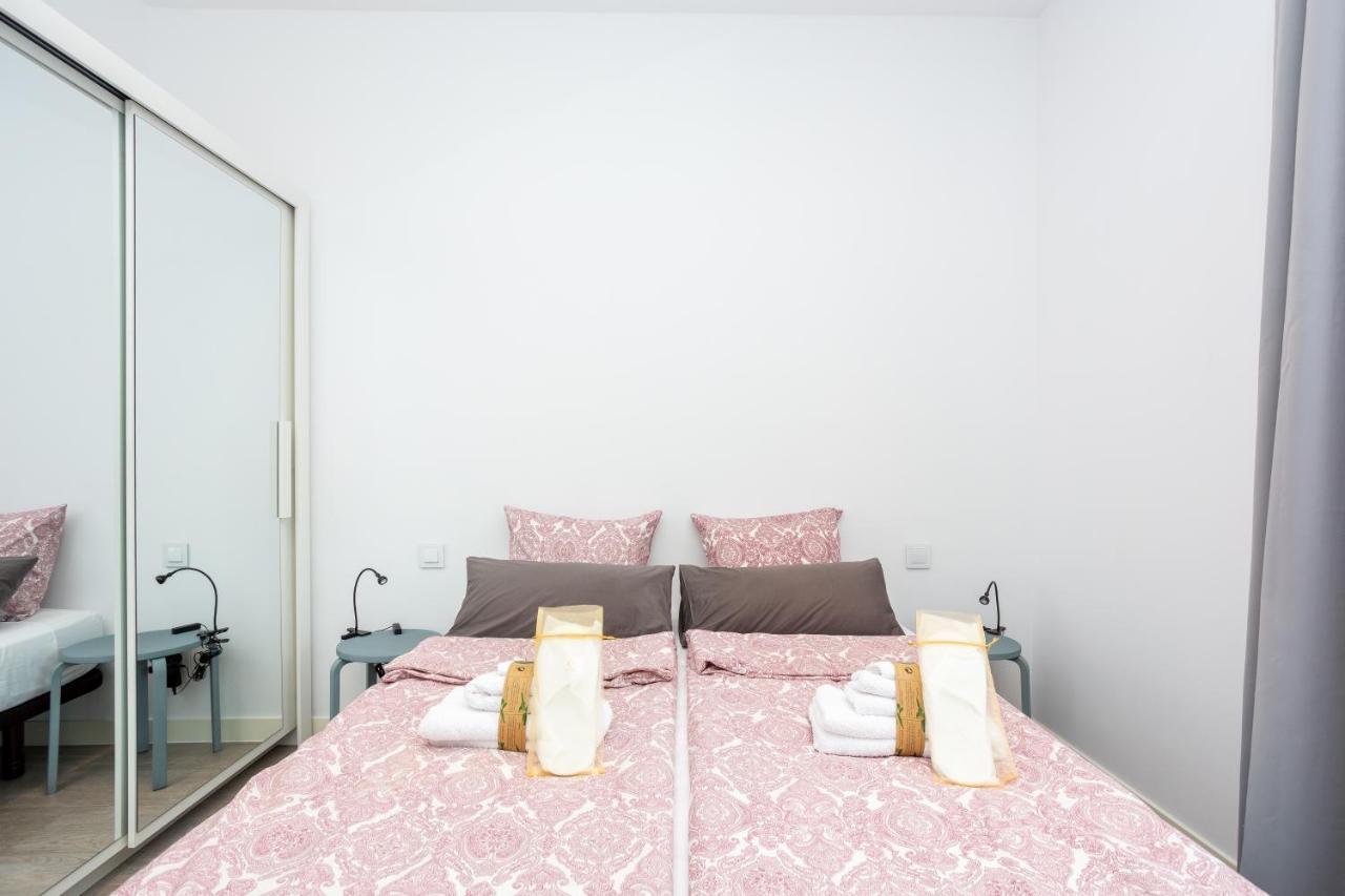 Alma Suites Мадрид Екстериор снимка